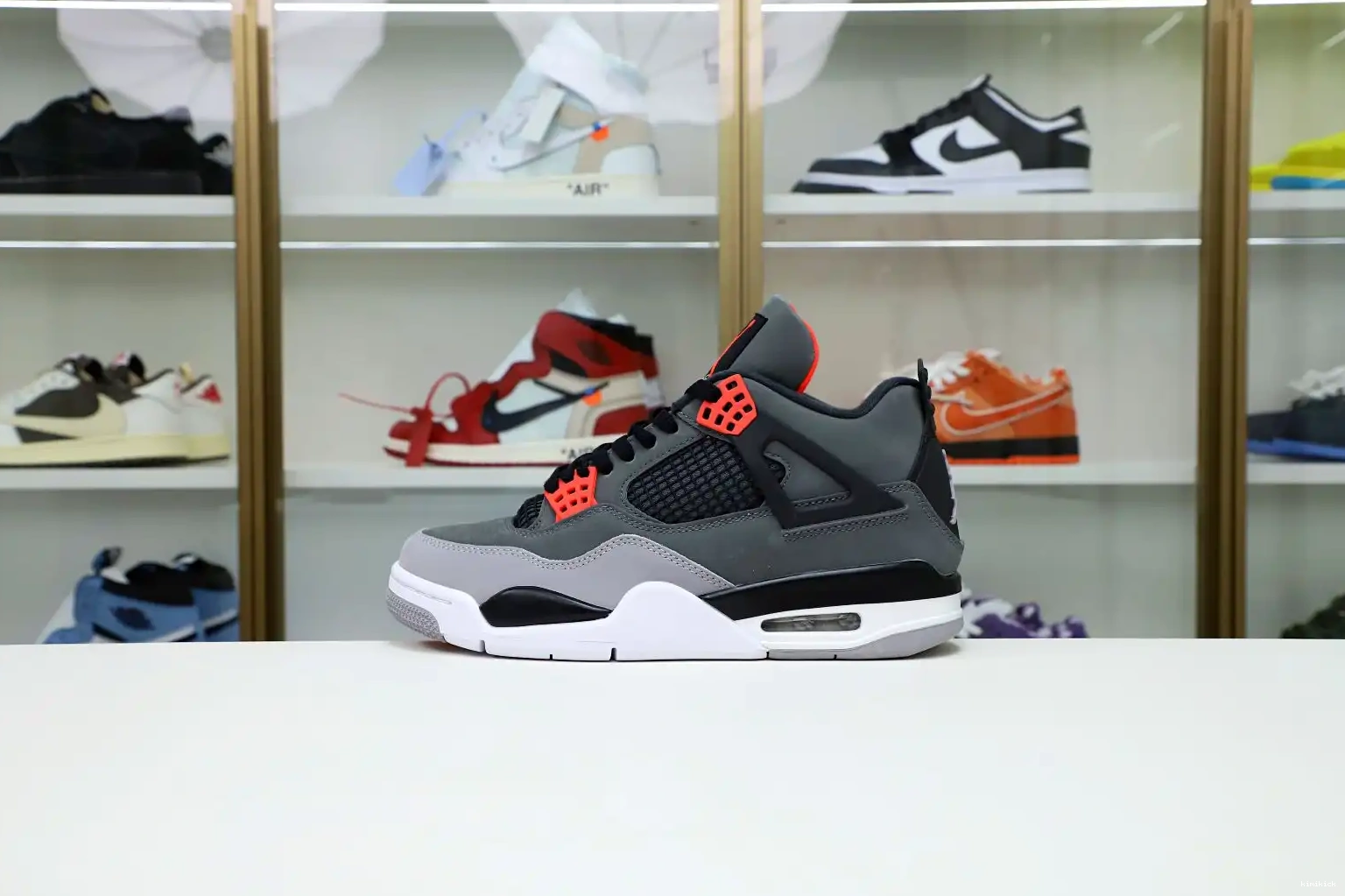 INFRARED JORDAN Kimikick 4 AIR 0514
